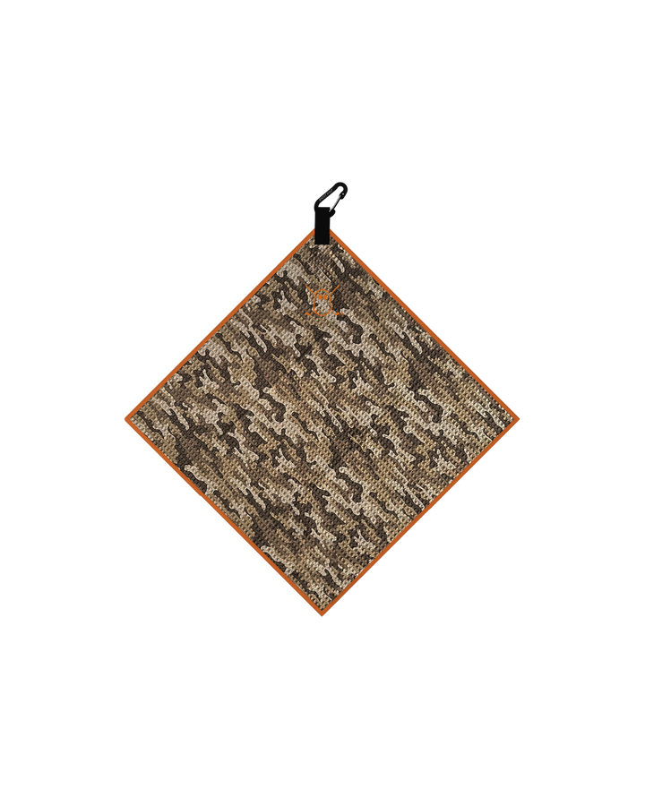 Greenside Towel with Carabiner Desert Camo#color_desert-camo