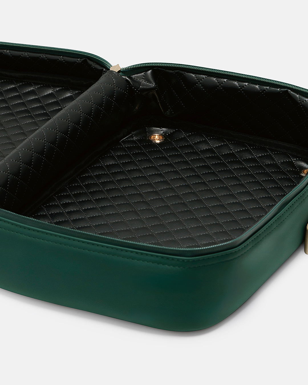 Inside Shot of Patrons Only Shoe Bag #color_green