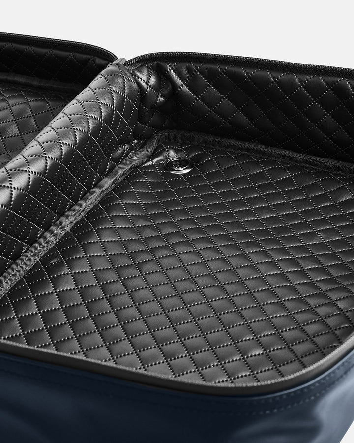Closeup shot of Valor Ghost Golf Shoe Bag showcasing inside shoe bag #color_valor